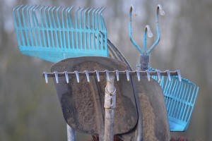 כלי עבודה מקצועיים לבית ולגינון