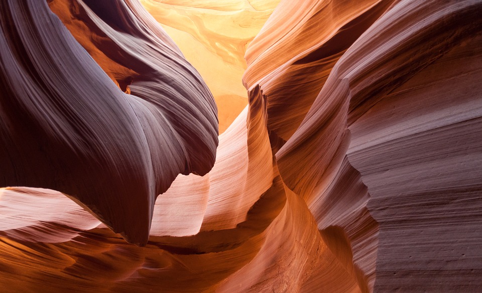 antelope-canyon-1128815_960_720