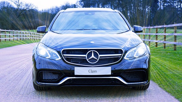 mercedes-1338063__3401